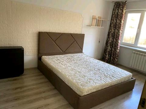 квартира за адресою Дмитра Яворницького вул. (), 3