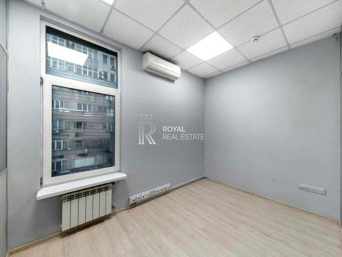 комерційна за адресою Київ, Саксаганського вул., 119