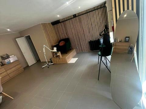 комерційна за адресою Галицька вул., 9а