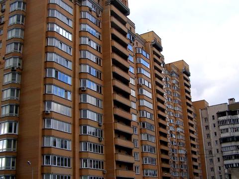 квартира за адресою Срібнокільська вул., 24