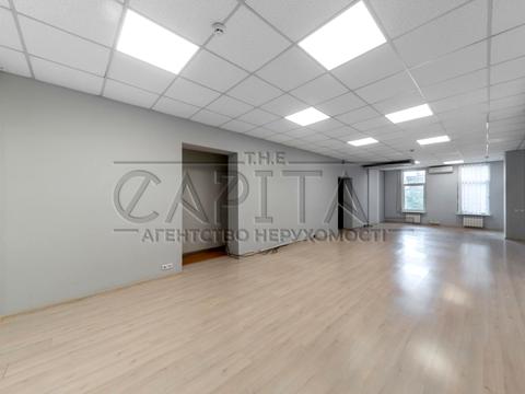 комерційна за адресою Саксаганського вул., 118