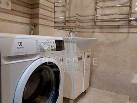 квартира за адресою Дмитрівська вул., 75