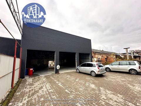 комерційна за адресою Руська вул., 242