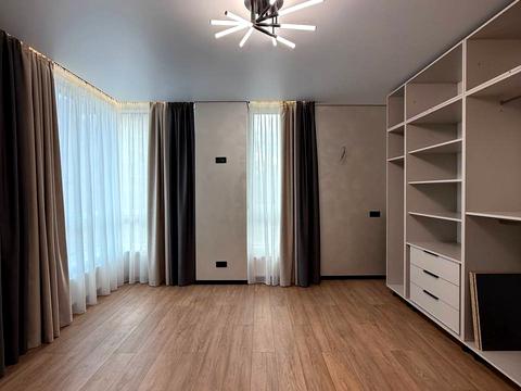 квартира за адресою Слави Стецько вул., 4а