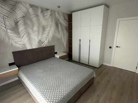 квартира за адресою Михайла Максимовича вул. (Онуфрія Трутенка), 28-Е