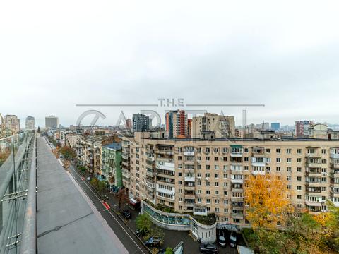 комерційна за адресою Січових Стрільців вул. (Артема), 50