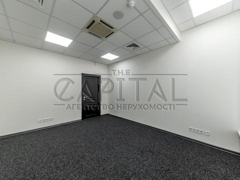 комерційна за адресою Січових Стрільців вул. (Артема), 50