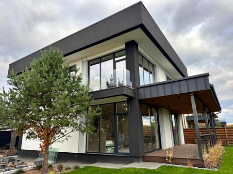 дом по адресу Апрельская ул.