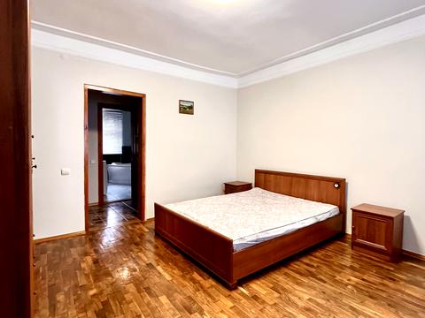 квартира за адресою Івана Сулими вул., 18