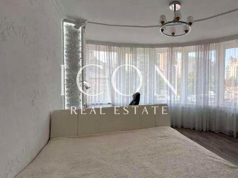 квартира за адресою Київ, Дмитрівська вул., 60