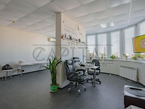 коммерческая по адресу Здолбуновская ул., 9