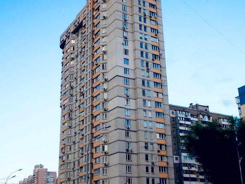 коммерческая по адресу Здолбуновская ул., 9