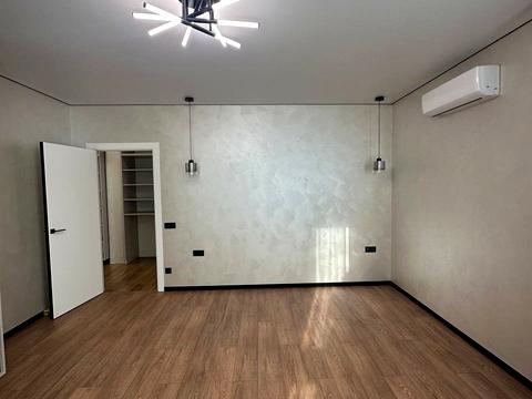 квартира за адресою Слави Стецько вул., 4А