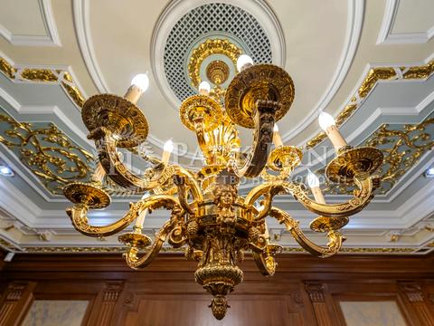 комерційна за адресою Володимирська вул., 49-Б