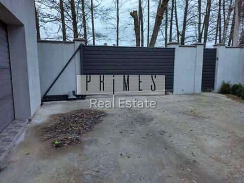 будинок за адресою Київська вул.