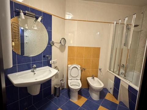 квартира по адресу Рабочая ул., 146