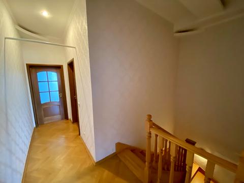 квартира за адресою Автозаводська вул., 99/4