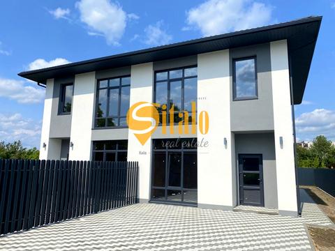 будинок за адресою Шкільна вул., 2