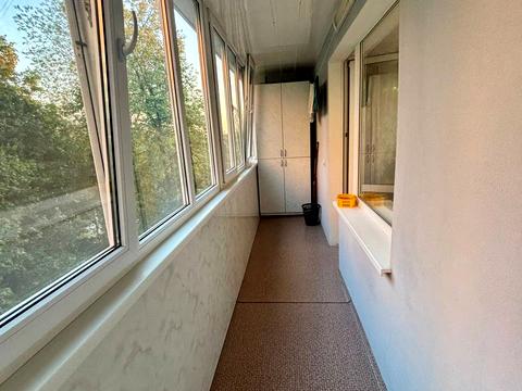 квартира за адресою житловий масив Тополя-1 вул., 2