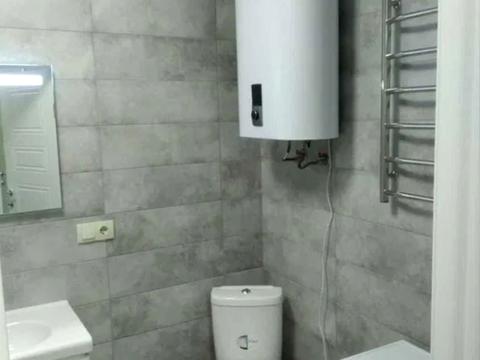 квартира за адресою Домобудівельна вул., 11