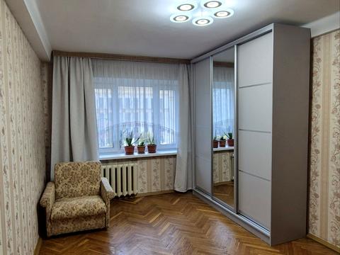 квартира за адресою Раїси Окіпної вул., 9