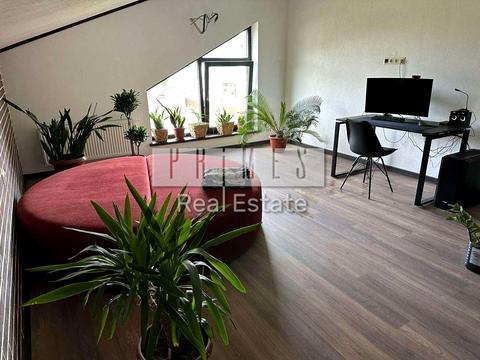 будинок за адресою 3-тя Будівельників вул.