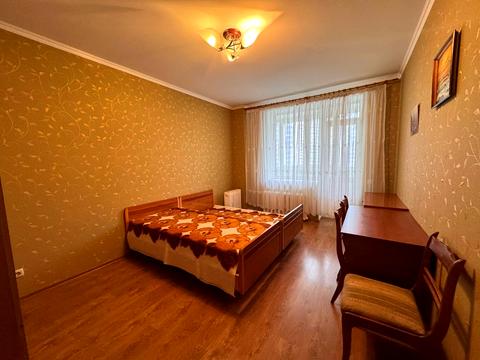 квартира по адресу Олены Пчилки ул., 3-А