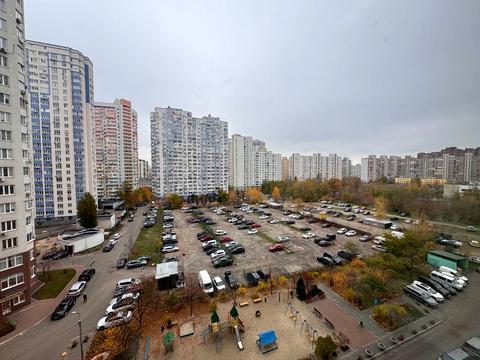 квартира по адресу Олены Пчилки ул., 3-А