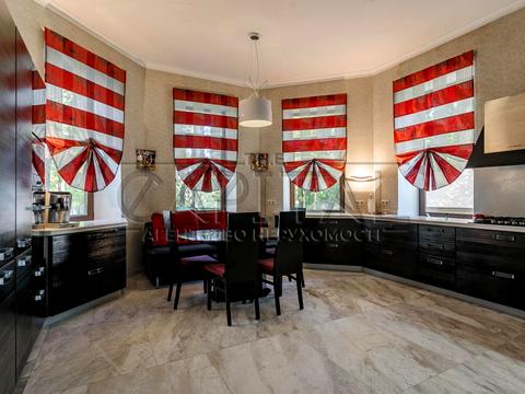 дом по адресу Бучанський