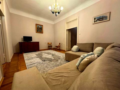 квартира за адресою Богдана Ступки вул. (Станіславського), 3