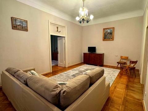 квартира за адресою Богдана Ступки вул. (Станіславського), 3