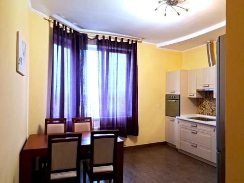 квартира за адресою Середньофонтанська вул., 19-А