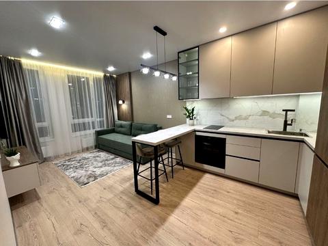 квартира за адресою Космічна вул., 5