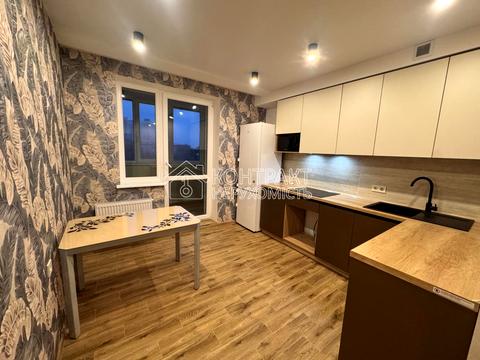 квартира по адресу Льва Ландау просп. (50-летия СССР), 52-А