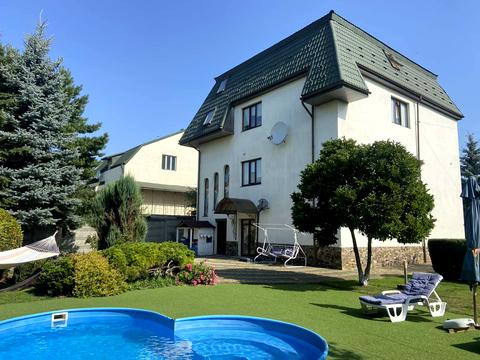 будинок за адресою с. Малечковичі, Степана Чарнецького вул. (Антона Чехова)