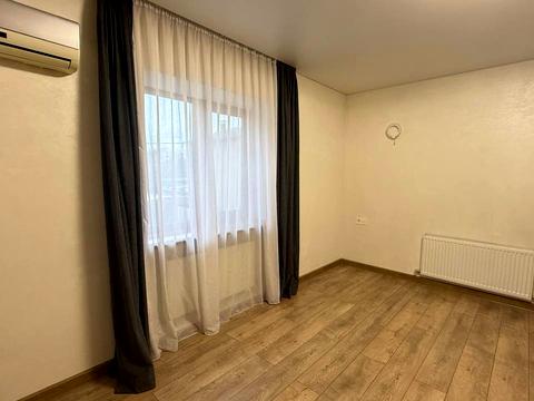 будинок за адресою Юхима Геллера вул. (Жовтневої Революції), 80