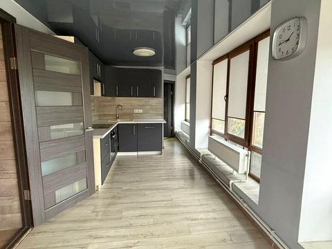 будинок за адресою Юхима Геллера вул. (Жовтневої Революції), 80