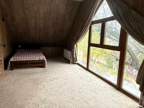 будинок за адресою Юхима Геллера вул. (Жовтневої Революції), 80