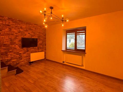 будинок за адресою Юхима Геллера вул. (Жовтневої Революції), 80