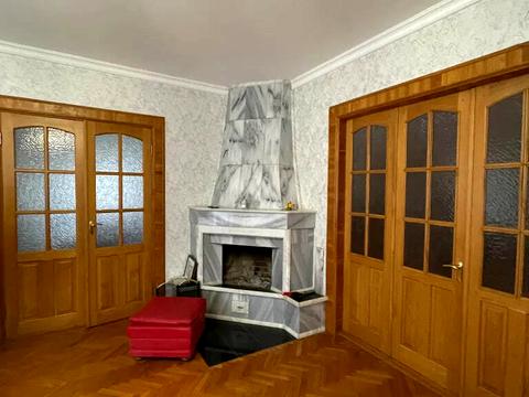 будинок за адресою с. Волоське, вул. Олександра Матросова, 12