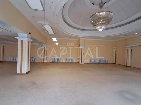 комерційна за адресою Лєскова вул., 9