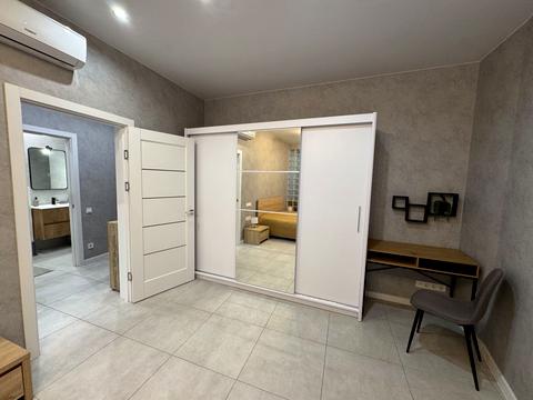 квартира за адресою Одеса, Генуезька вул., 3б