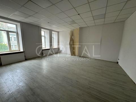 коммерческая по адресу Жилянская ул., 31