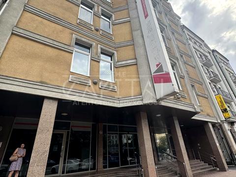 коммерческая по адресу Жилянская ул., 31