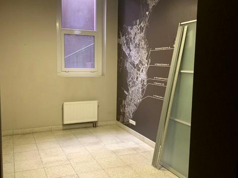 комерційна за адресою Генуезька вул., 5/2