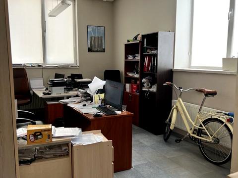 коммерческая по адресу Добровольцев ул. (Маршала Говорова), 10/6