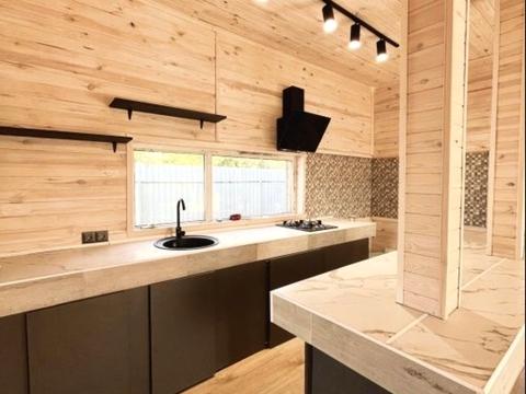 будинок за адресою Центральна, 68