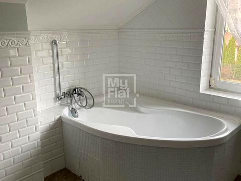 дом по адресу Валовая ул.