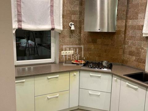 будинок за адресою Валова вул.