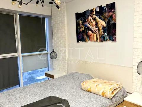 квартира за адресою Осокорська вул., 2а